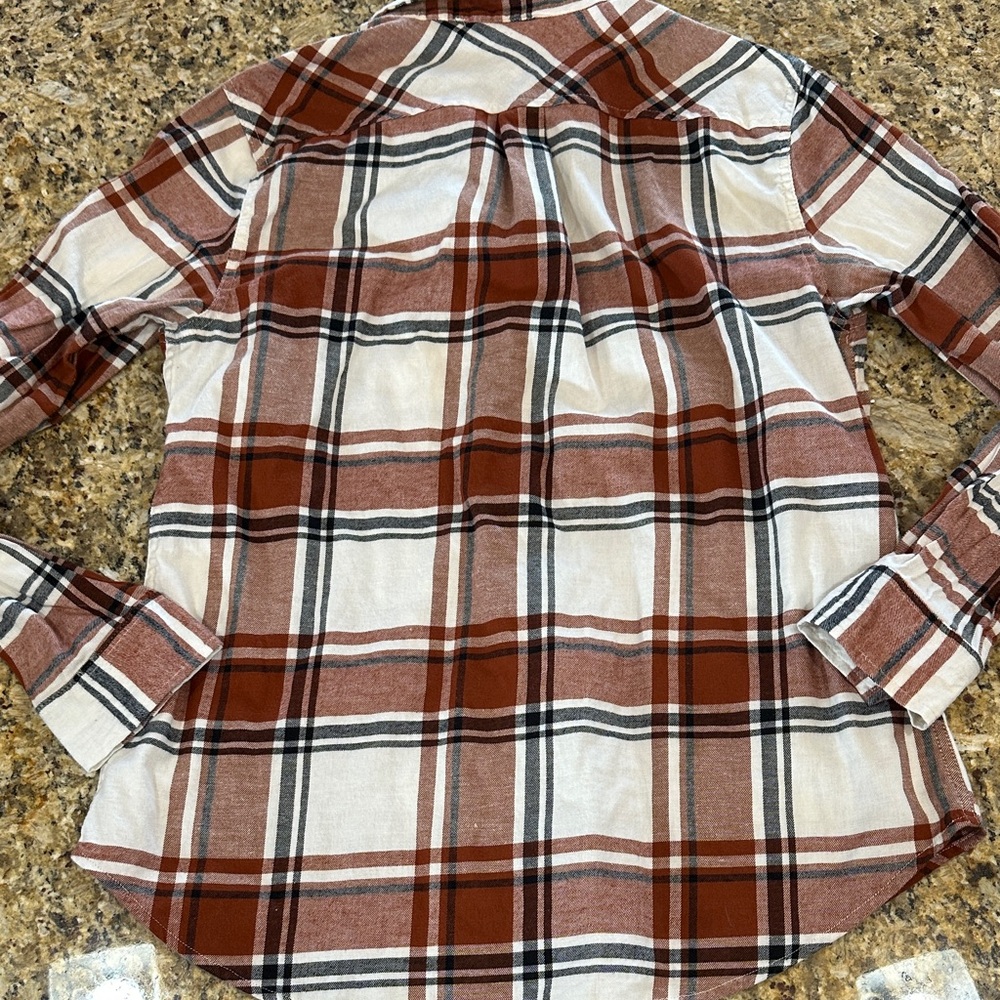 Weatherproof Vintage Rust, Navy and White Plaid Button Down Flannel Shirt - Picture 5 of 7